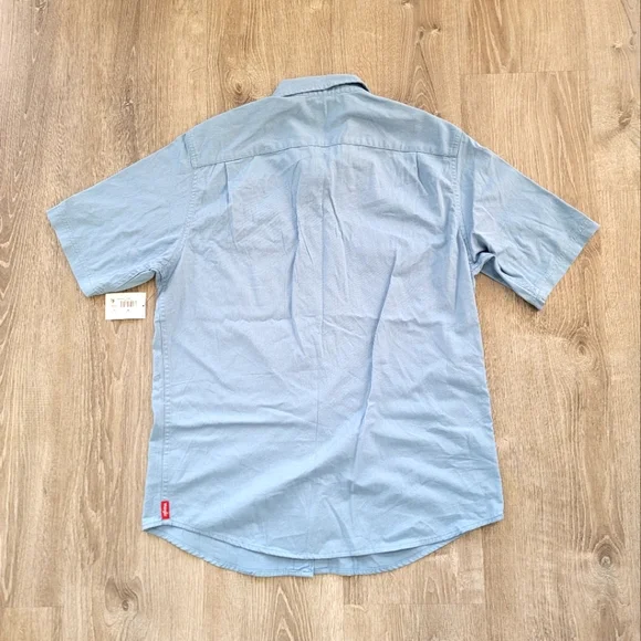 BRAND NEW Wrangler All Day Confort Short Sleeve Button Up Shirt Men's Sz Medinm - Picture 2 of 5